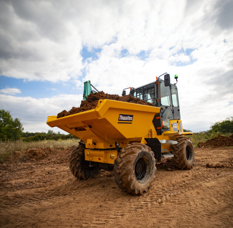Thwaites 6 Tonne Power Swivel Cabbed