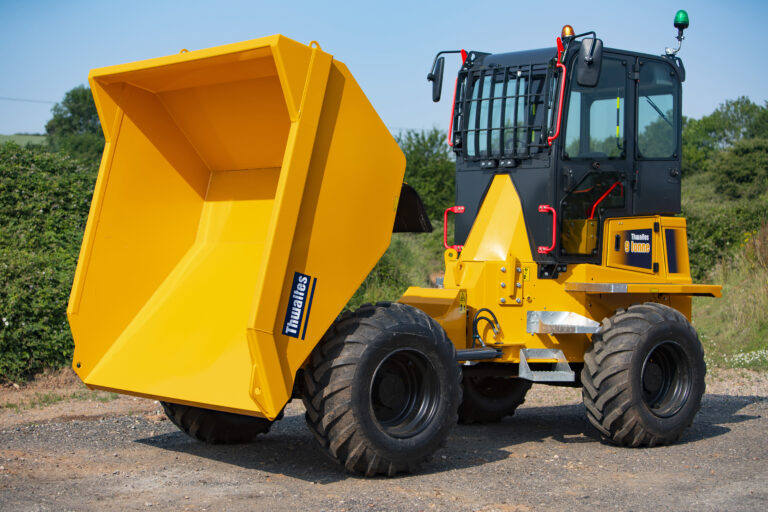 Thwaites 9 Tonne Front Tip Cab