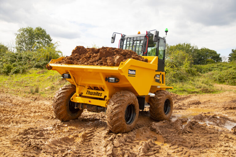 Thwaites 9 Tonne Front Tip Cab