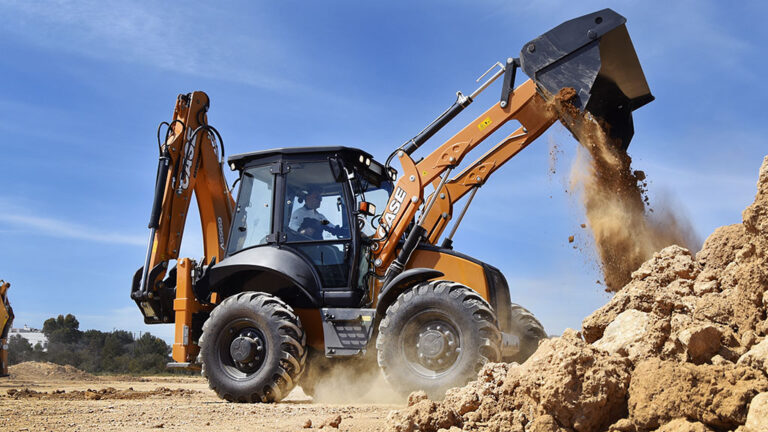 CASE Backhoe Loader 695SV