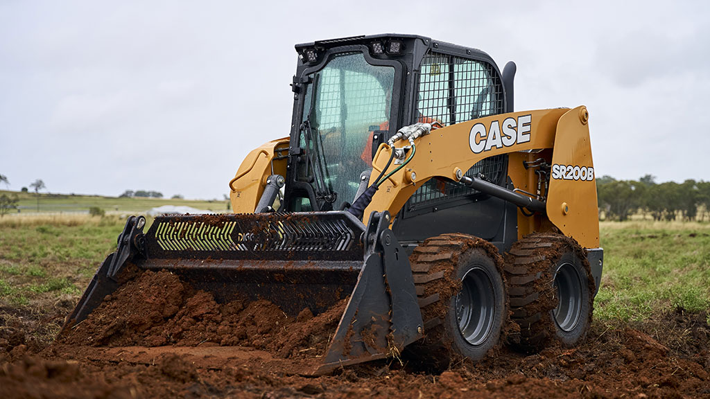 FPT CASE SR200B Skid Steer Loader