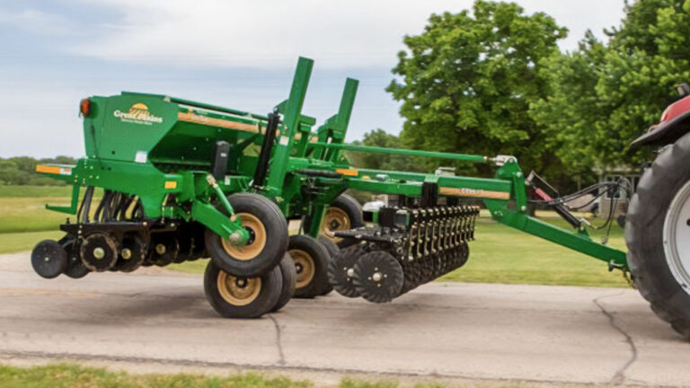 Optional Centre Pivot Hitch