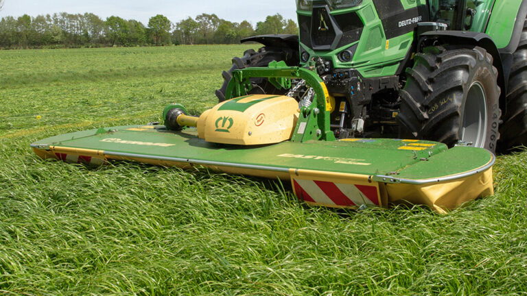 EasyCut F Front Mounted Disc Mowers