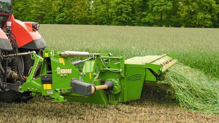 EasyCut R Rear Mounted Conditioner Disc Mowers