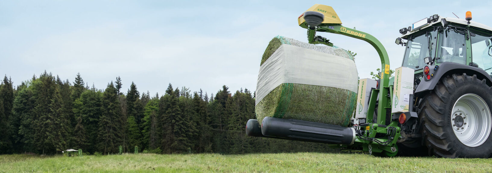 Lear Wrapper EasyWrap 3PL Bale Wrapper | AHS Group