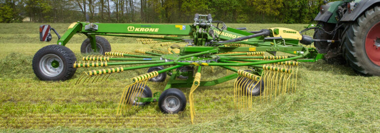 Swadro Twin Rotor Centre Delivery Rakes