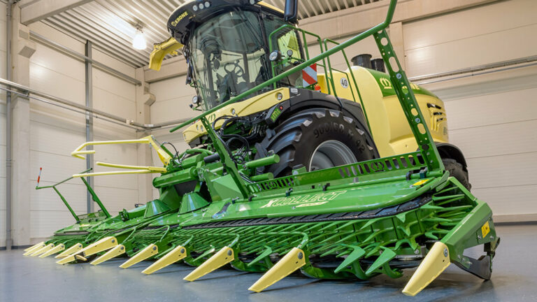 X Collect Front Forage Harvester Header