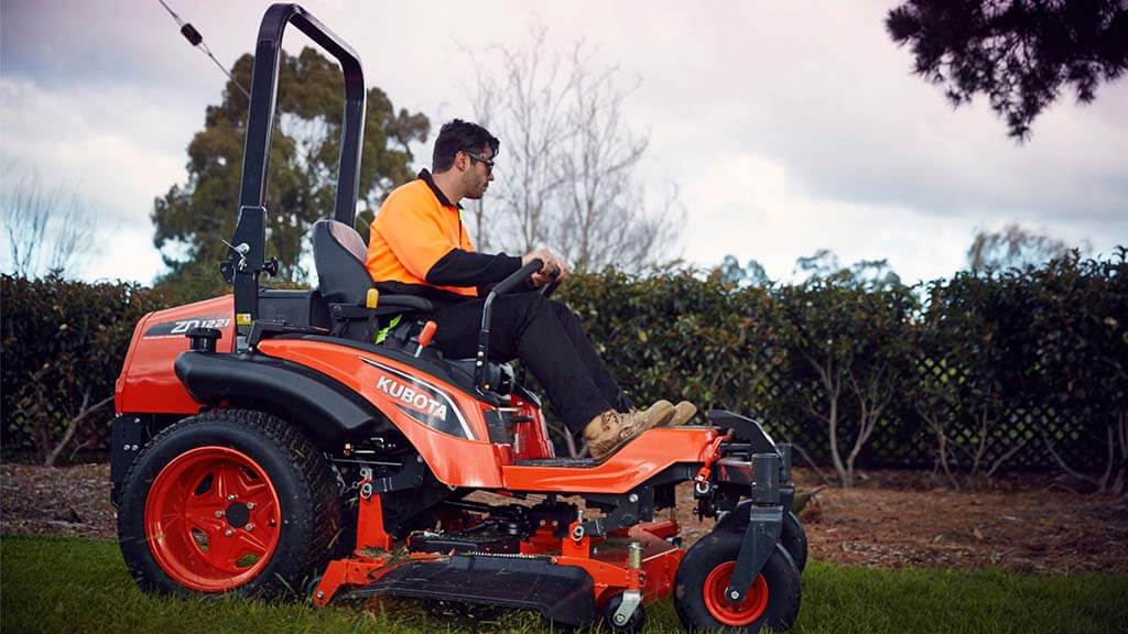 Kubota ZD-Series Zero-Turn Mower | Top Performance