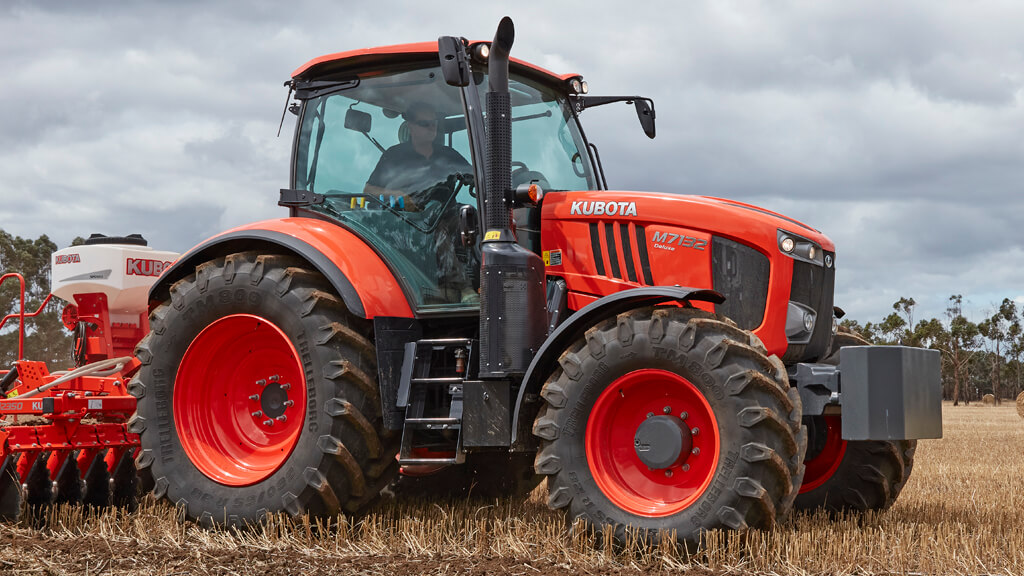 KUBOTA V6108 M7-2 Deluxe
